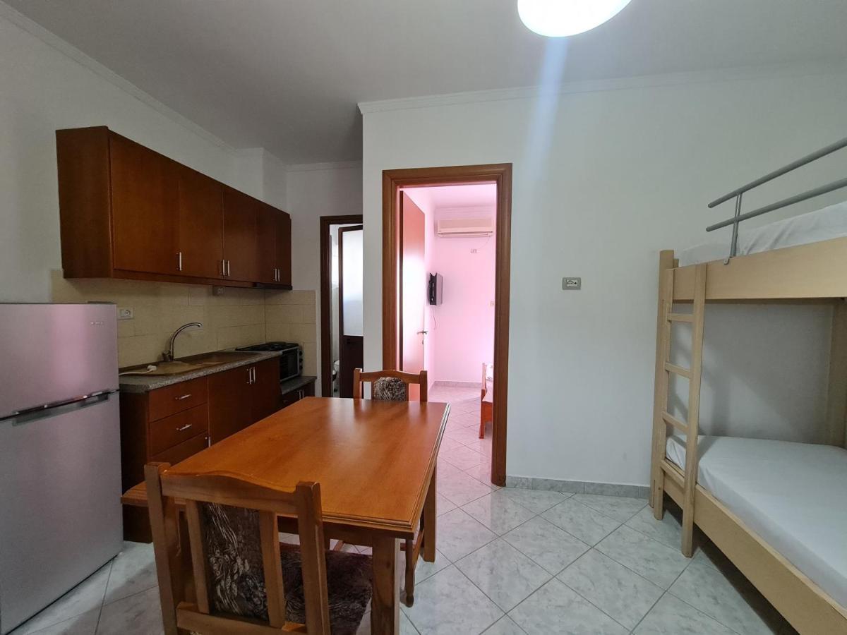 Sunlight Apartments Gjordeni Ksamil Exterior foto